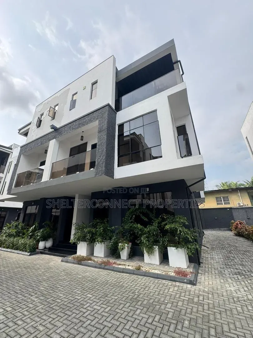 4bdrm Duplex in Victoria Island Extension for sale