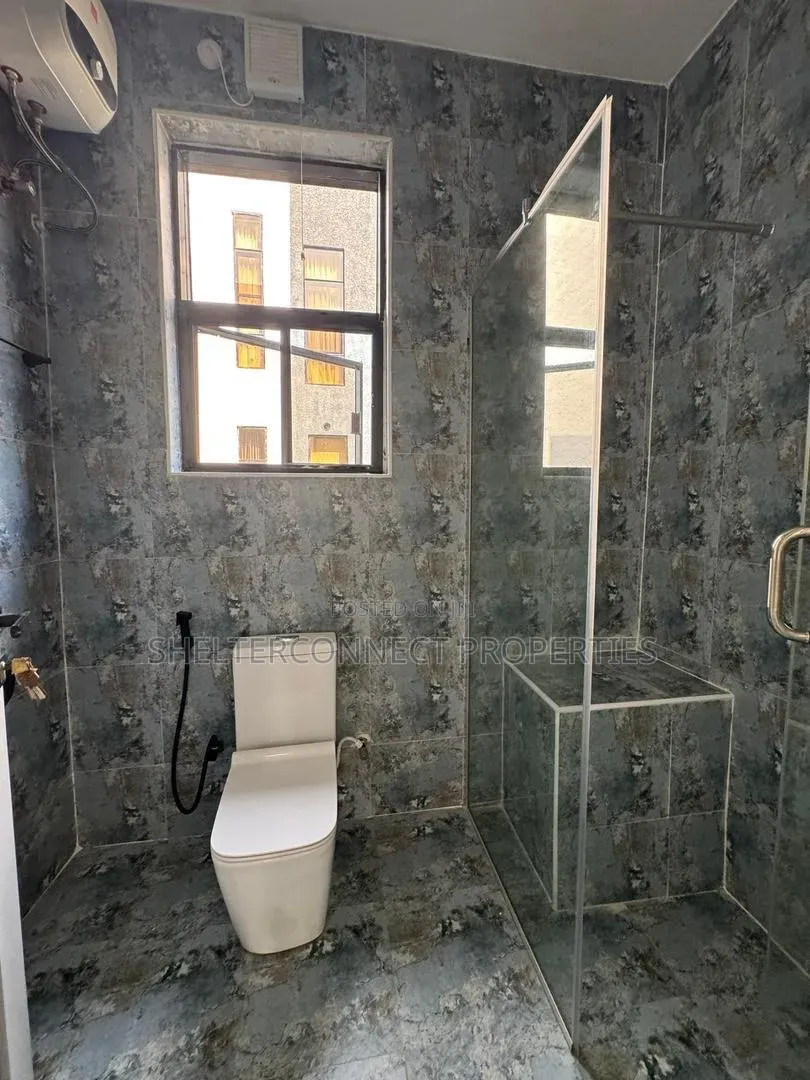 4bdrm Duplex in Victoria Island Extension for sale