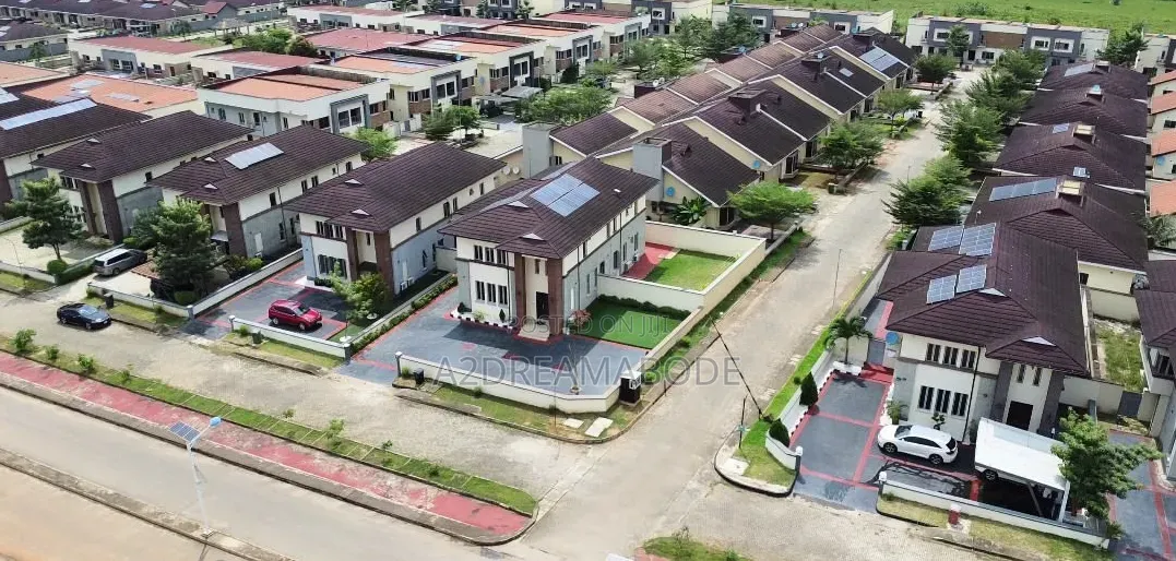 3bdrm Bungalow in Warewa, Isheri North for sale