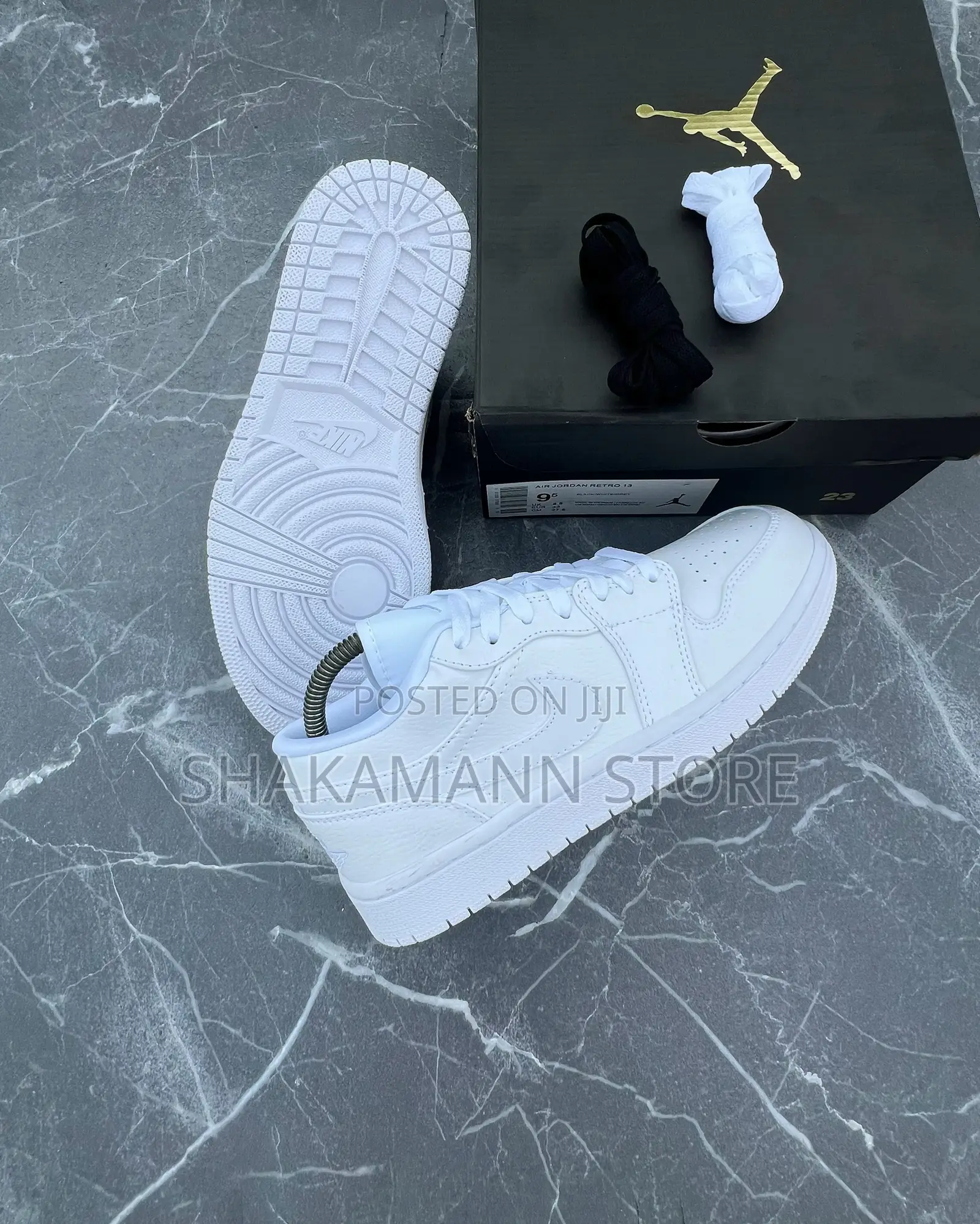 Air Jordan 1 Low Triple White