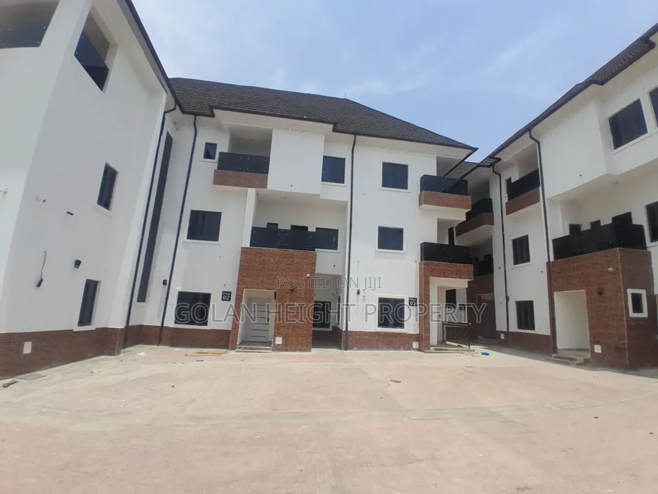 4bdrm Townhouse / Terrace in Kaura for rent
