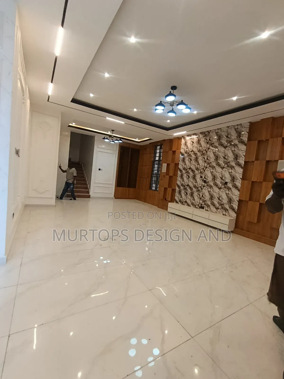 5bdrm Duplex in Bera Estate, Chevron for sale
