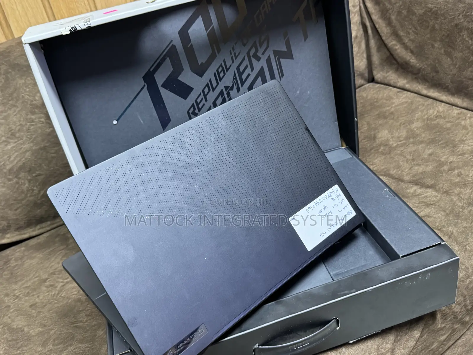 Laptop Asus ROG Zephyrus M16 GU603HR 24GB Intel Core i9 SSD 1T