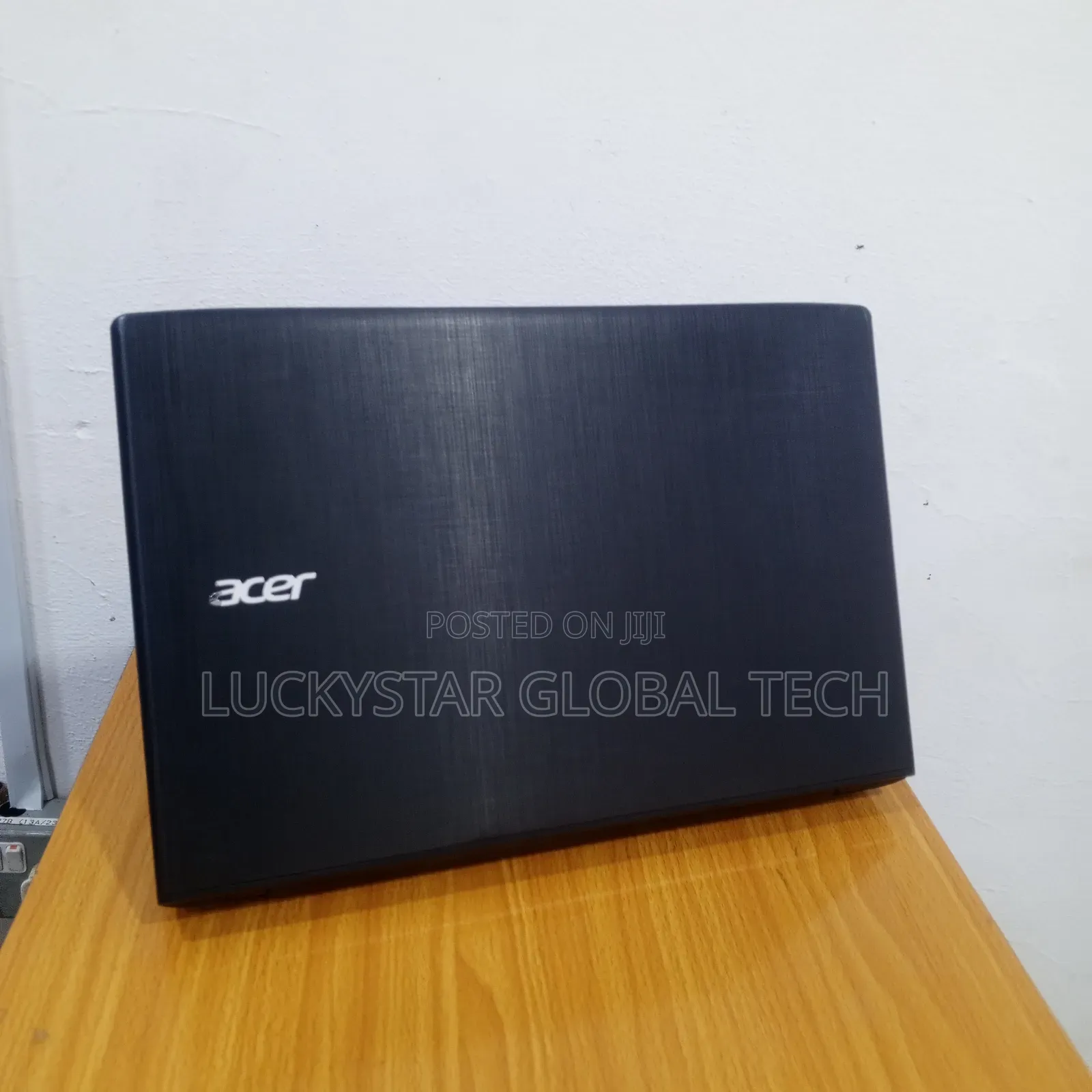 Laptop Acer 8GB Intel Core i5 HDD+SSD 500GB