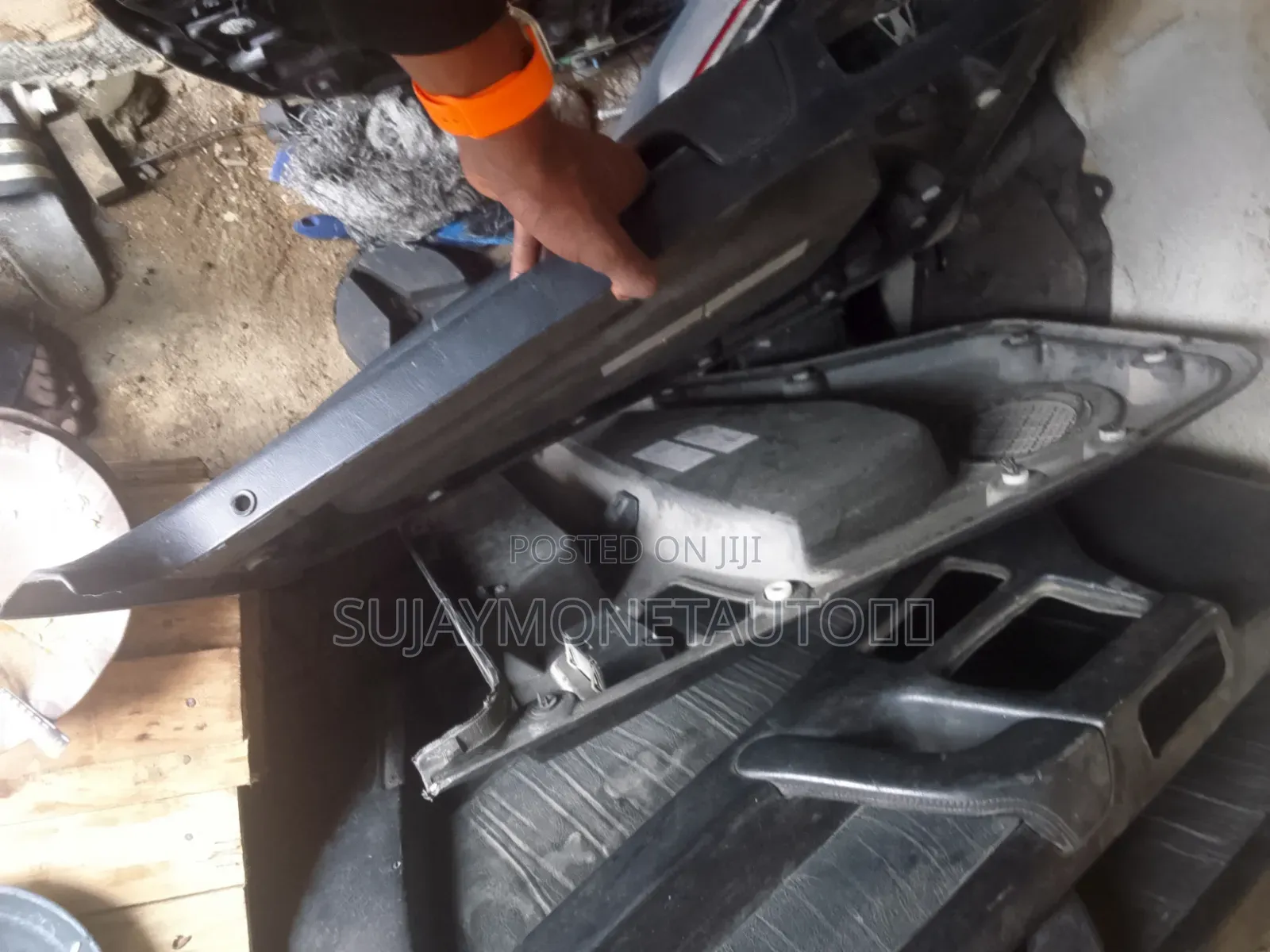 Mercedes Benz Door Marts for Gwagon