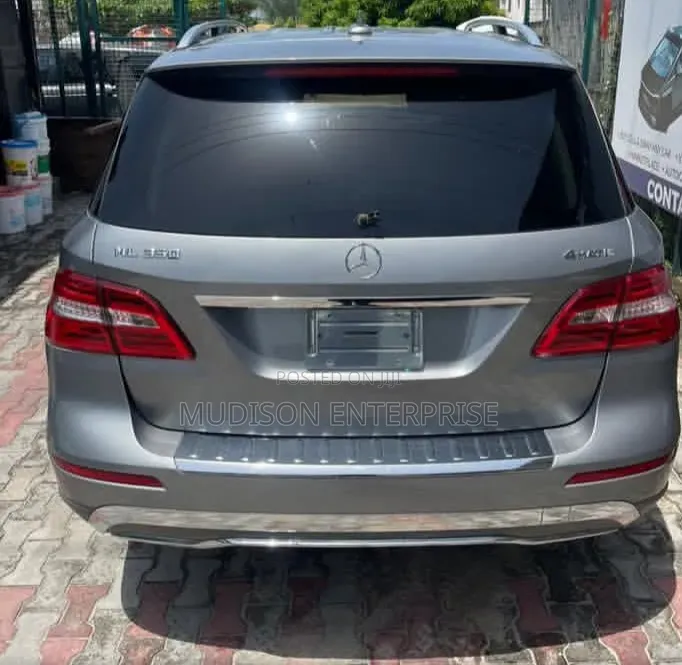 Mercedes-Benz M Class ML350 4dr SUV (3.5L 6cyl 7A) 2014 Gray