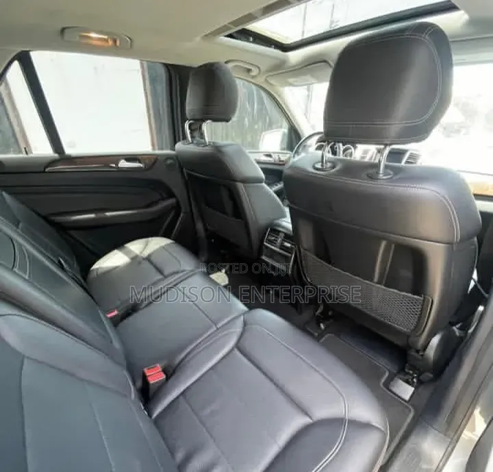 Mercedes-Benz M Class ML350 4dr SUV (3.5L 6cyl 7A) 2014 Gray