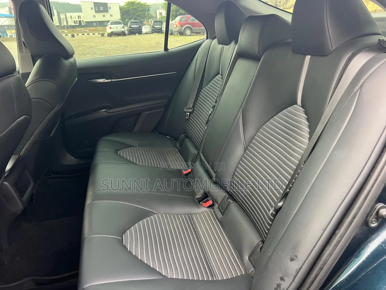 Toyota Camry 2020 Blue