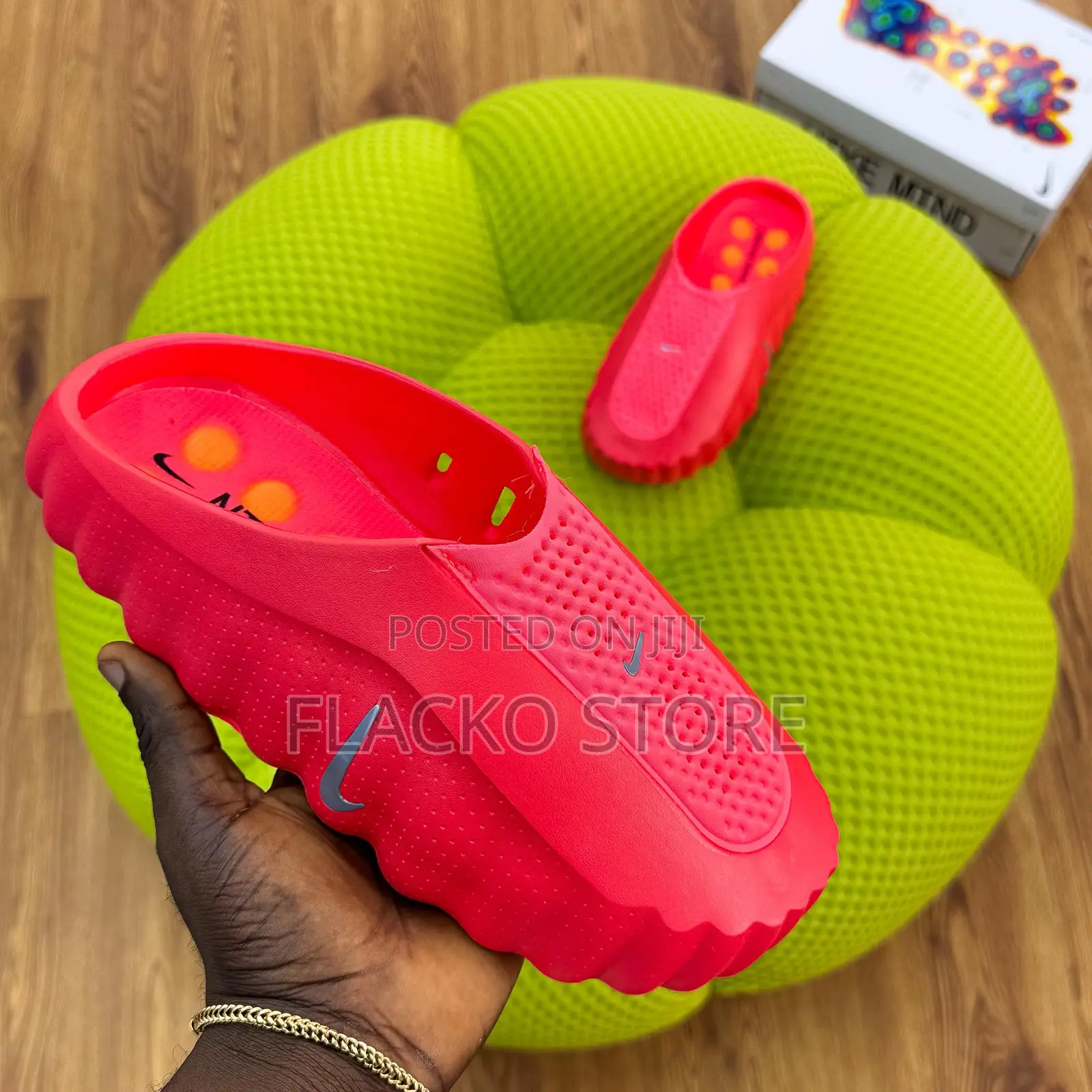Original Nike Mind Clogs