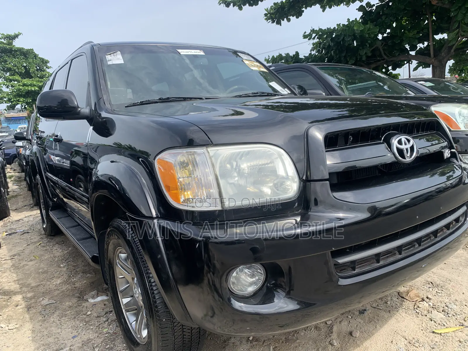 Toyota Sequoia Limited 4dr SUV 4WD (4.7L 8cyl 5A) 2007 Black
