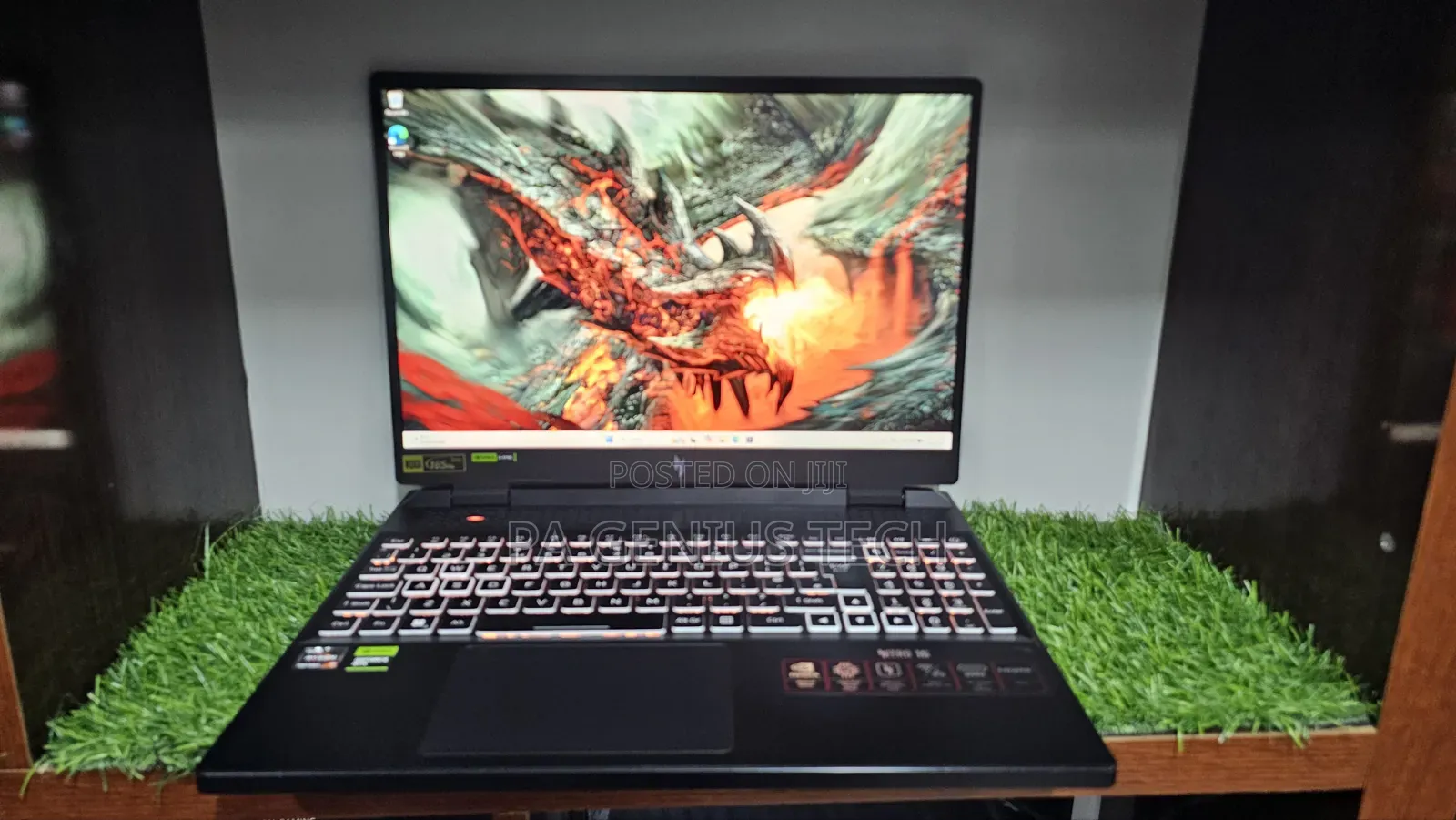 Laptop Acer Nitro 17 16GB AMD Ryzen 7 SSD 1T
