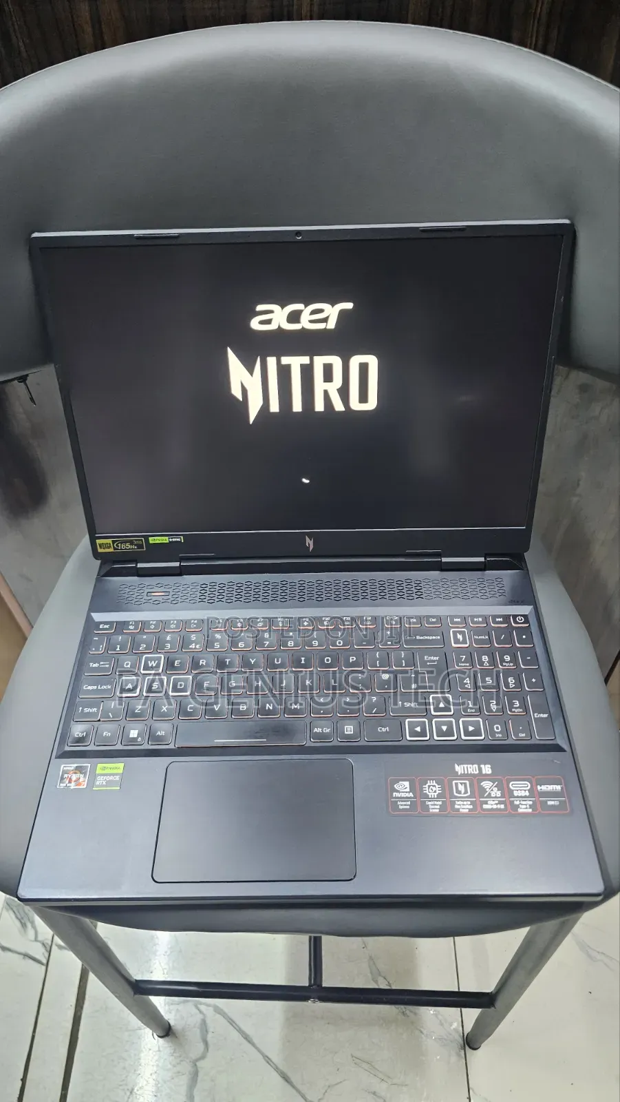 Laptop Acer Nitro 17 16GB AMD Ryzen 7 SSD 1T