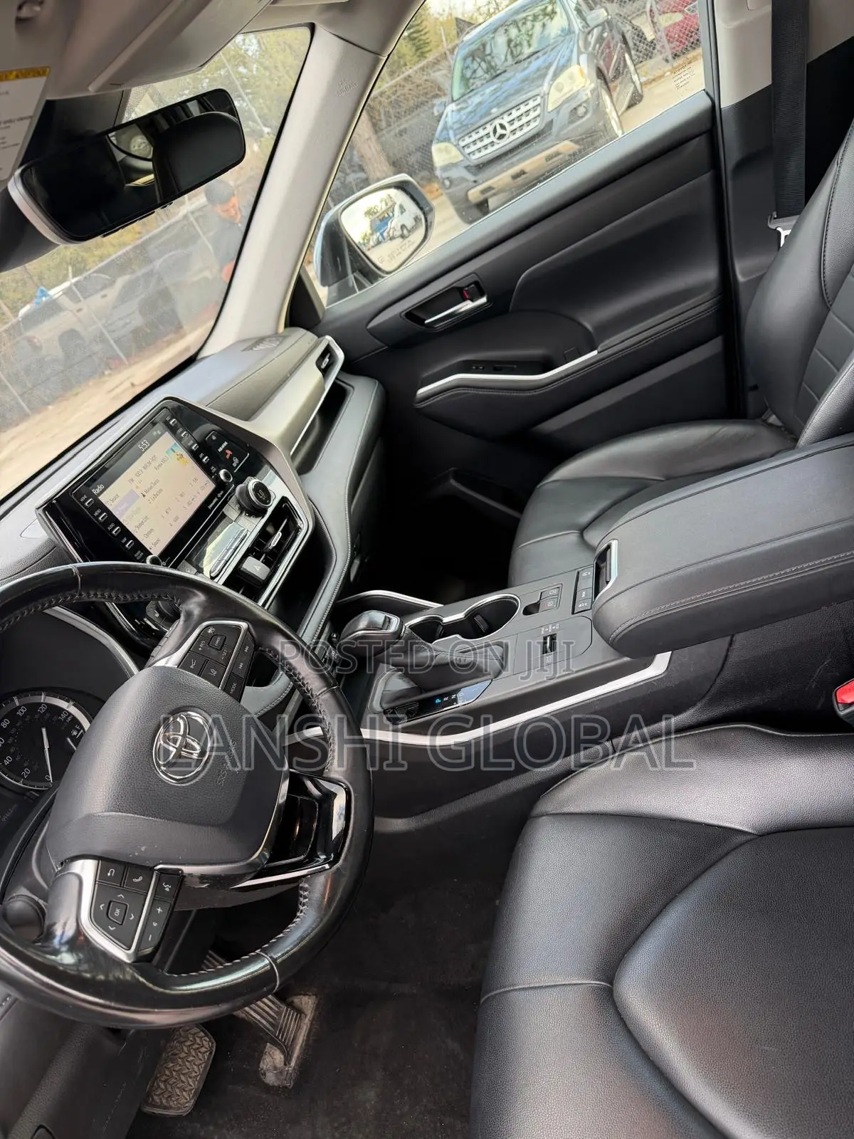 Toyota Highlander XLE FWD 2020 Blue