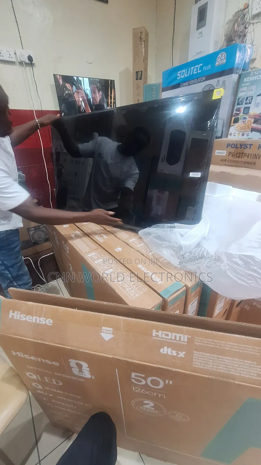 Brand New Hisense Qled 50"Inch Flameless Netflix Youtube Bluetooth