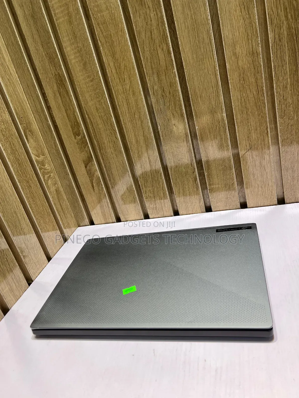 Laptop Asus ROG Zephyrus G15 24GB AMD Ryzen 9 SSD 512GB