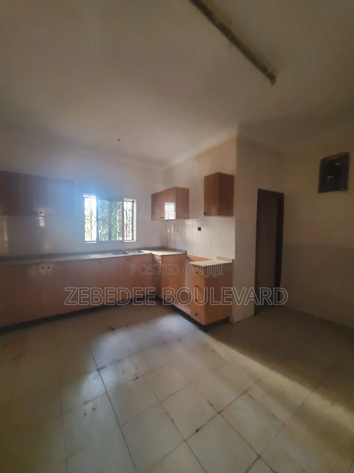 4bdrm Townhouse / Terrace in Gudu for rent