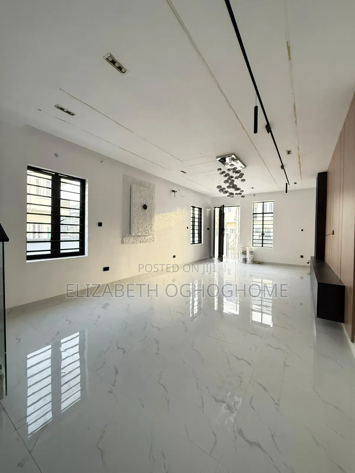 5bdrm Duplex in VGC / Ajah for sale