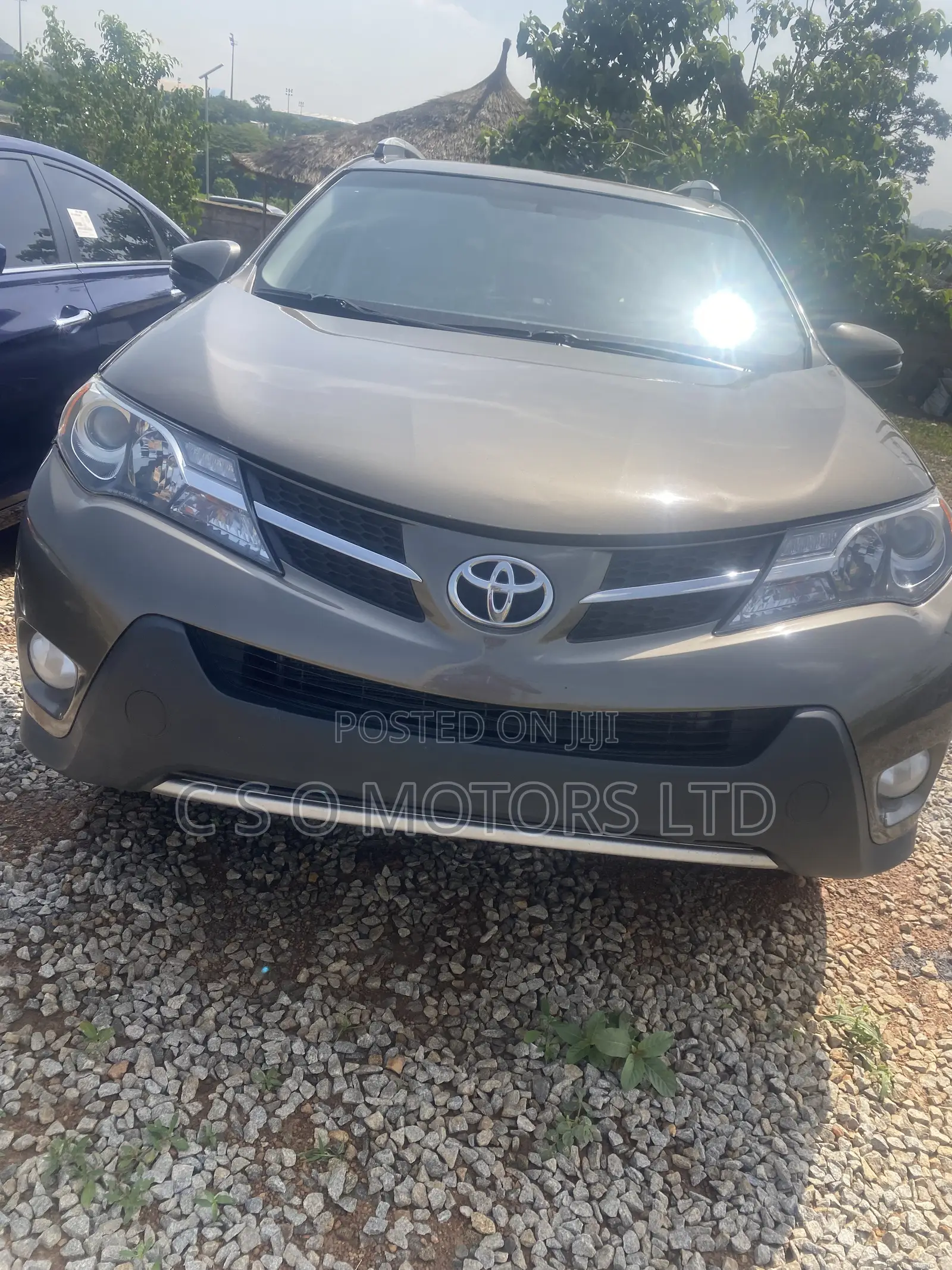 Toyota RAV4 Limited 4dr SUV AWD (2.5L 4cyl 6A) 2014 Gray