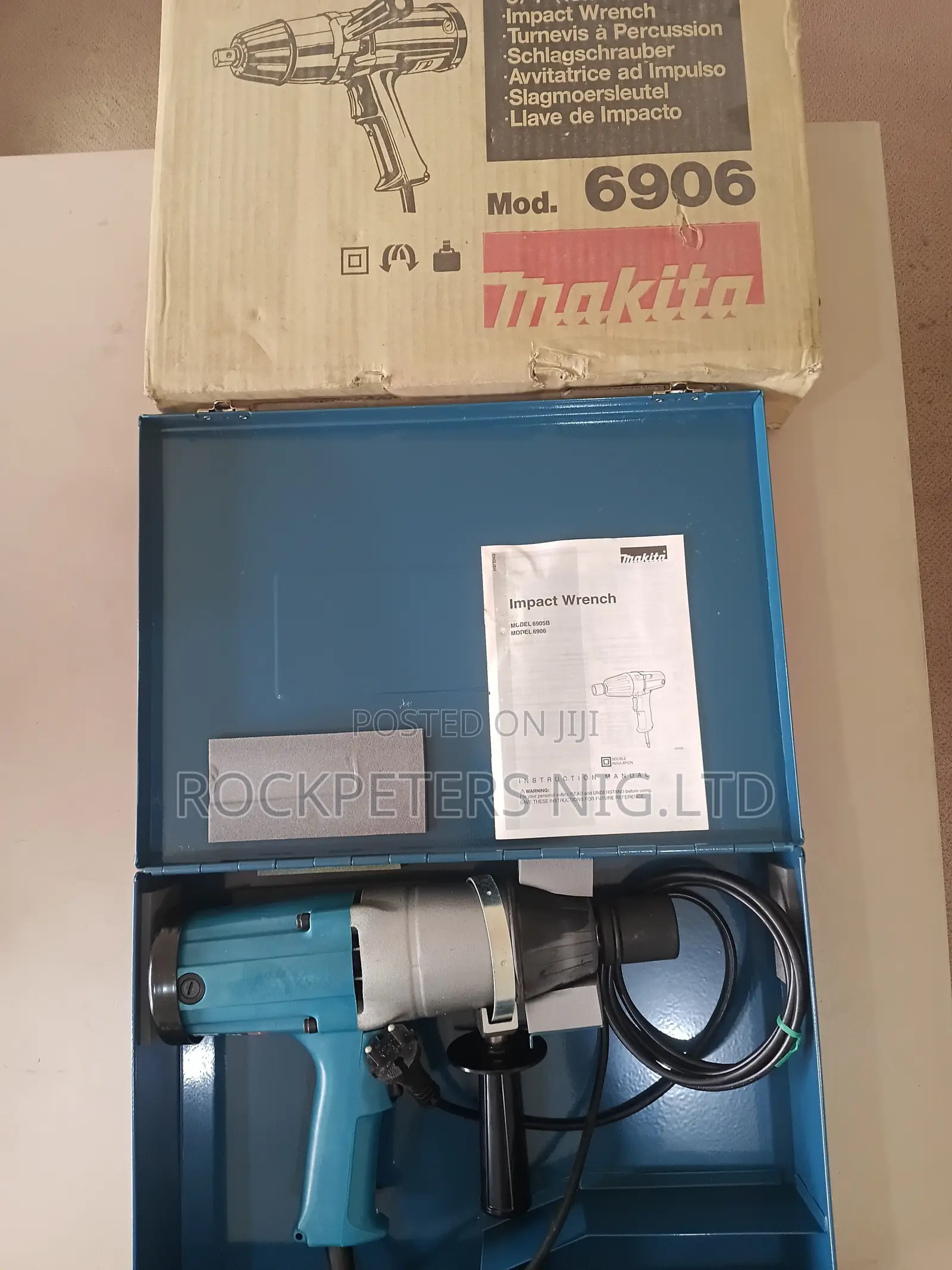 Makita 6906 Electric Impact Wrench 19mm (3/4")