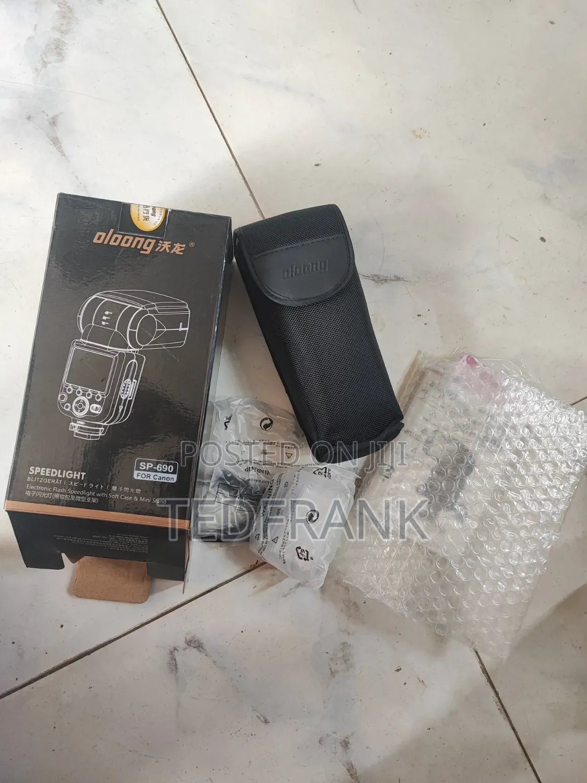 Oloong Sp-690 Speedlight Flash