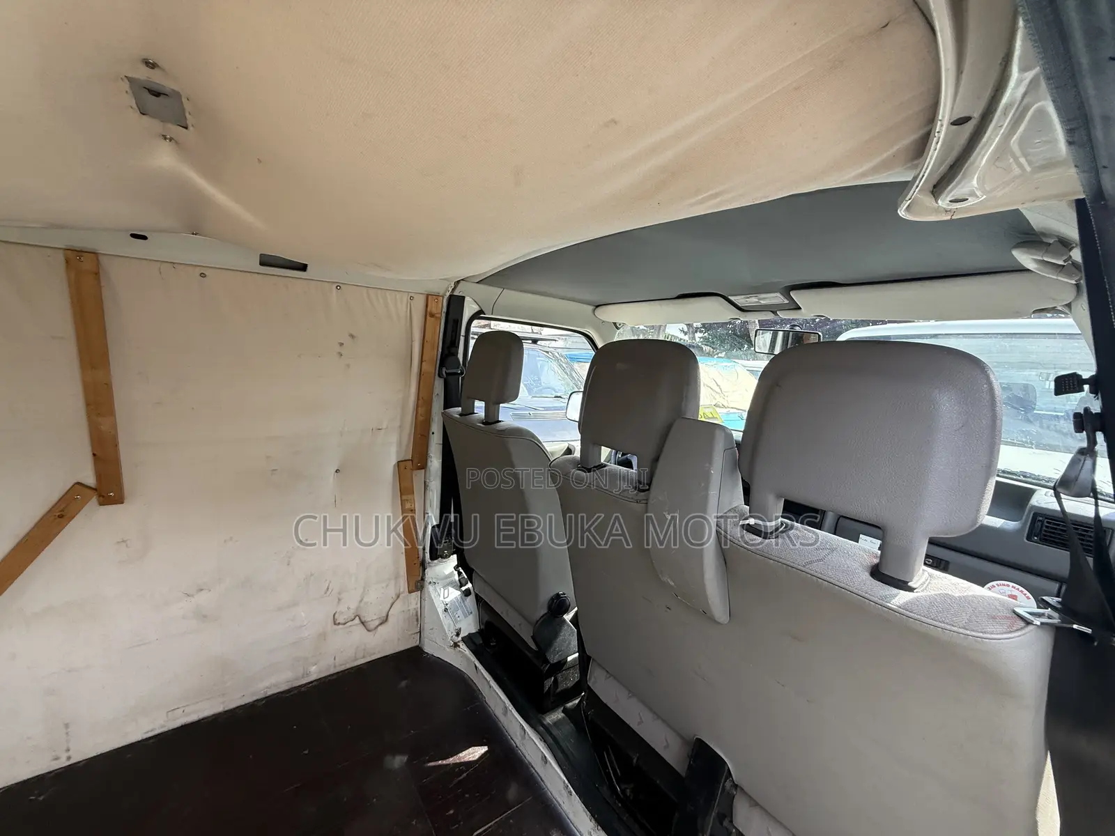 Volkswagen Transporter 2003 White