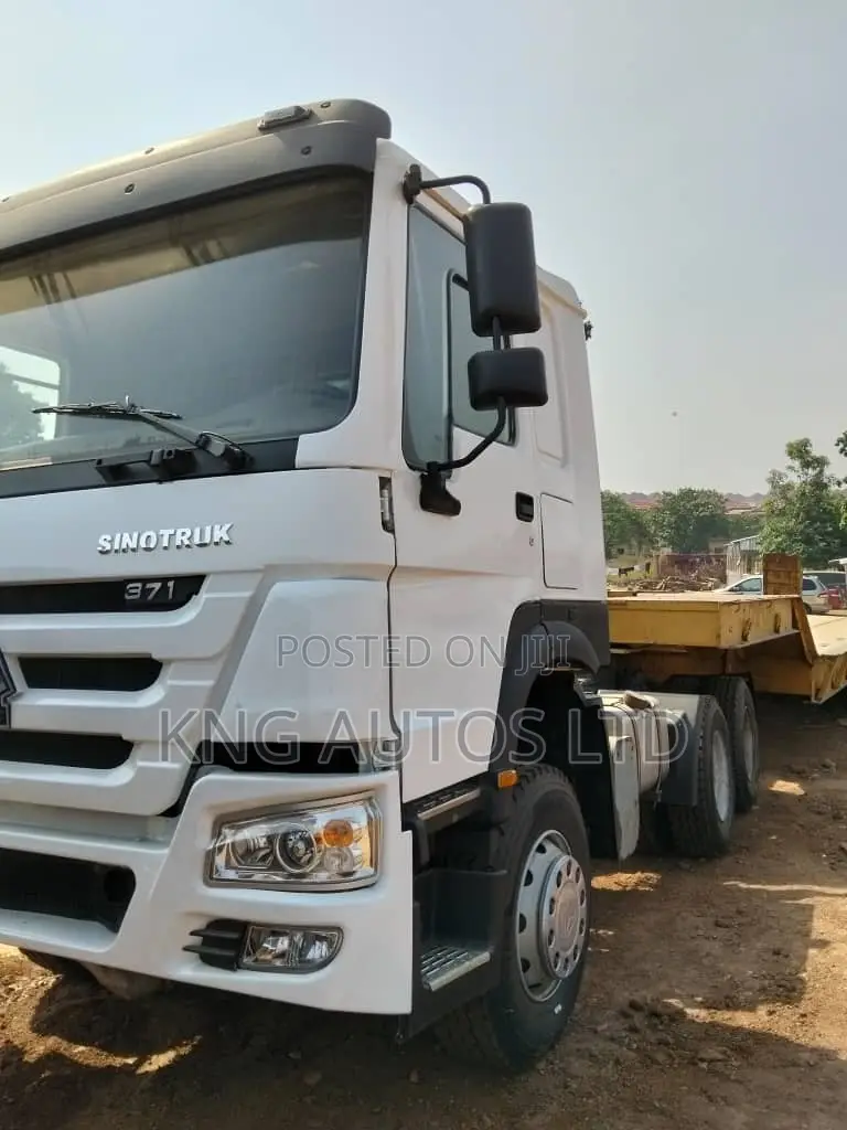 Forklift 2 Tons Company Used