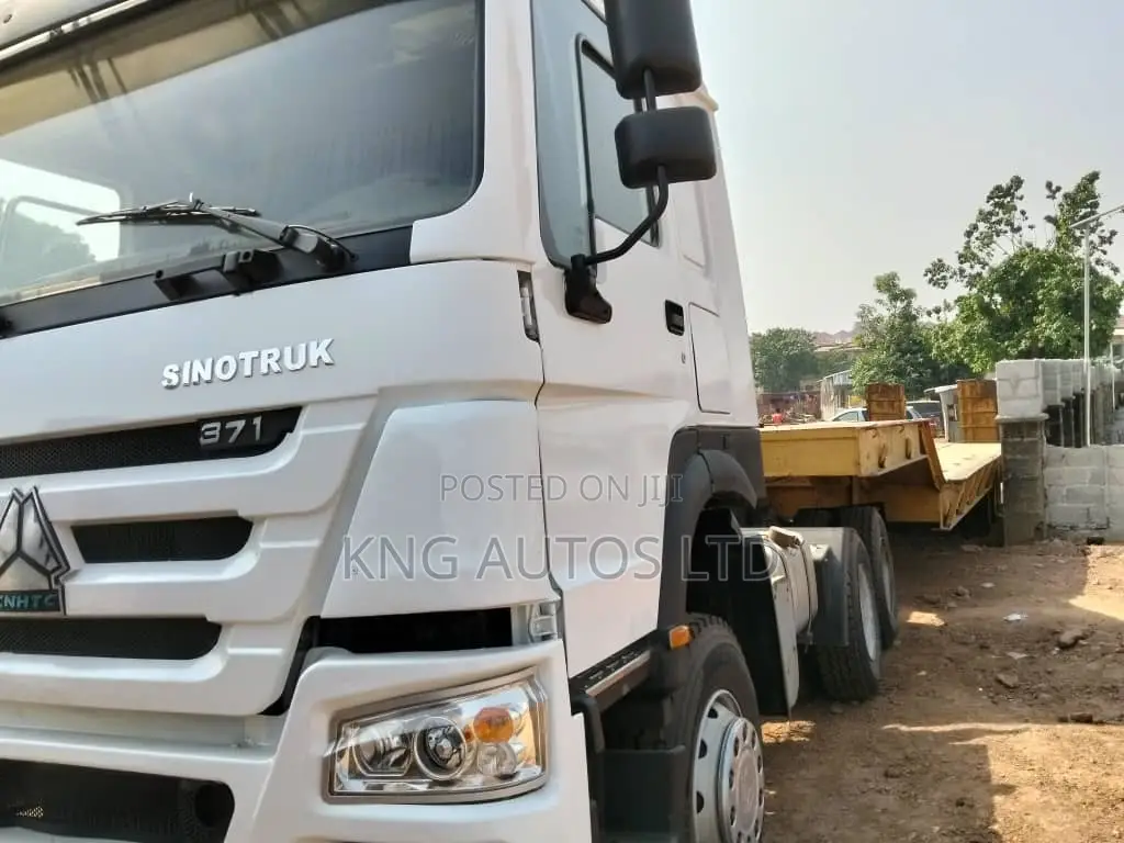 Forklift 2 Tons Company Used