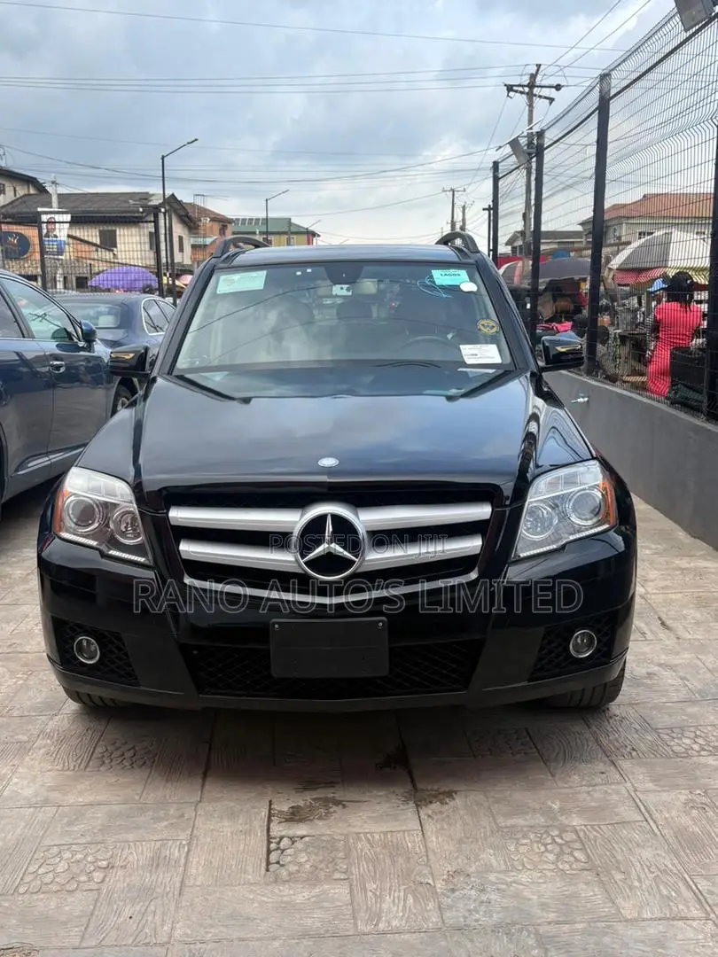 Mercedes-Benz GLK-Class 350 2011 Black