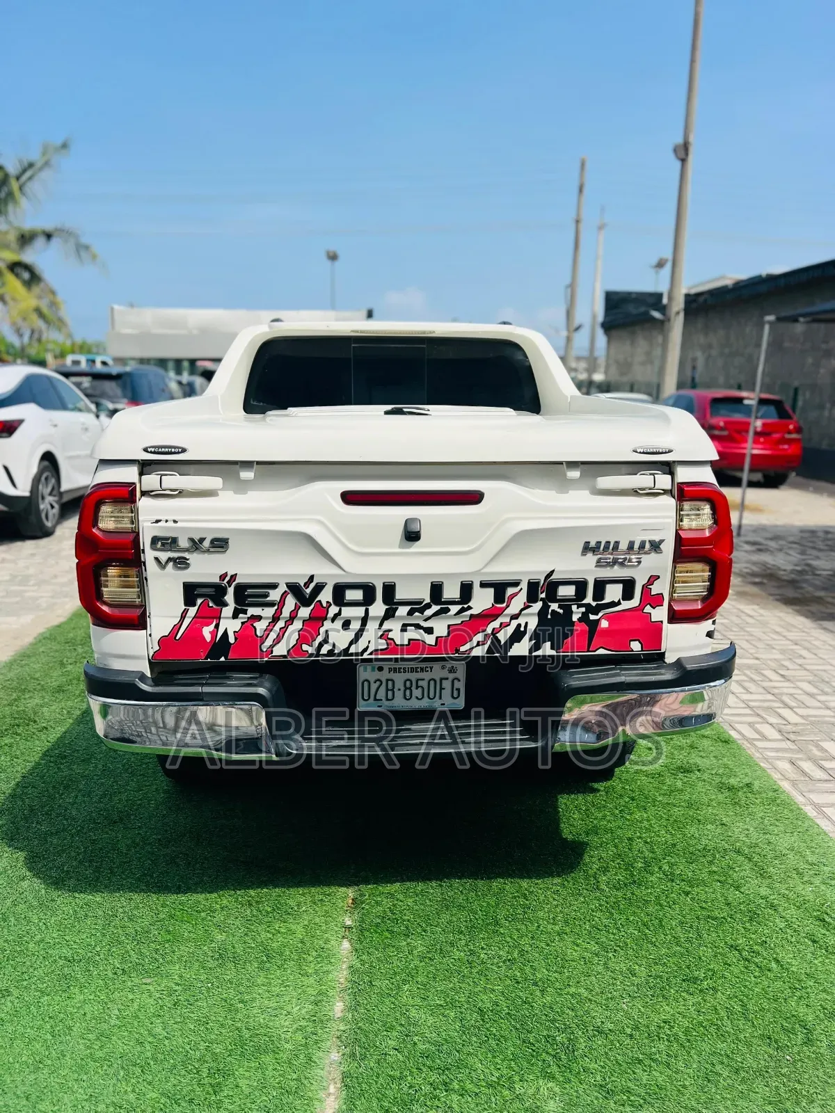 Toyota Hilux Revo Double Cab Petrol 2.7 AWD 2021 White
