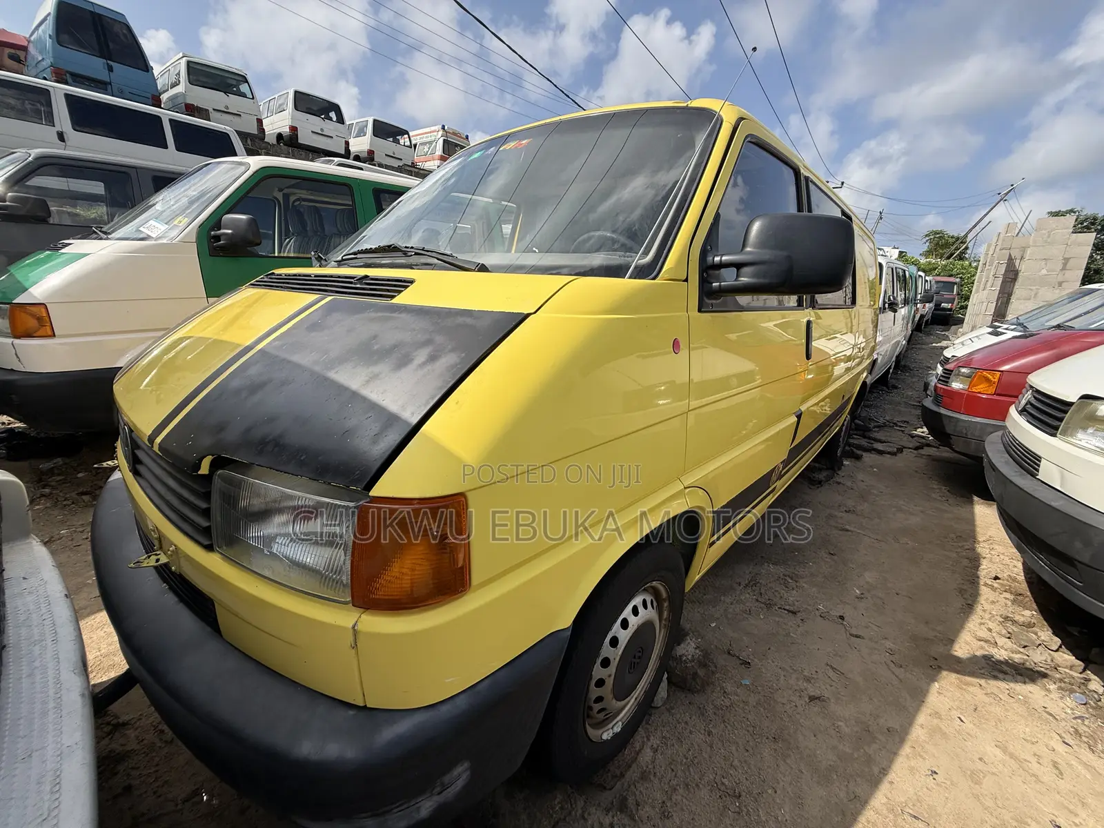 Volkswagen Transporter 2003 Yellow