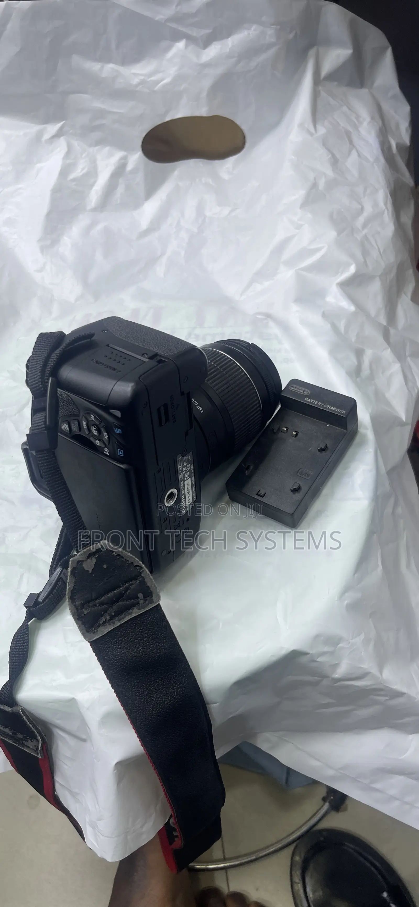 Canon Eos 700d DSLR Camera