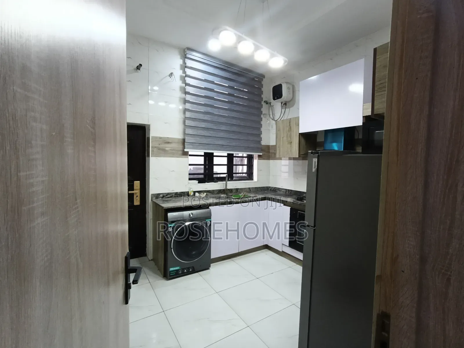 Standard Four Bedroom for Shorlet