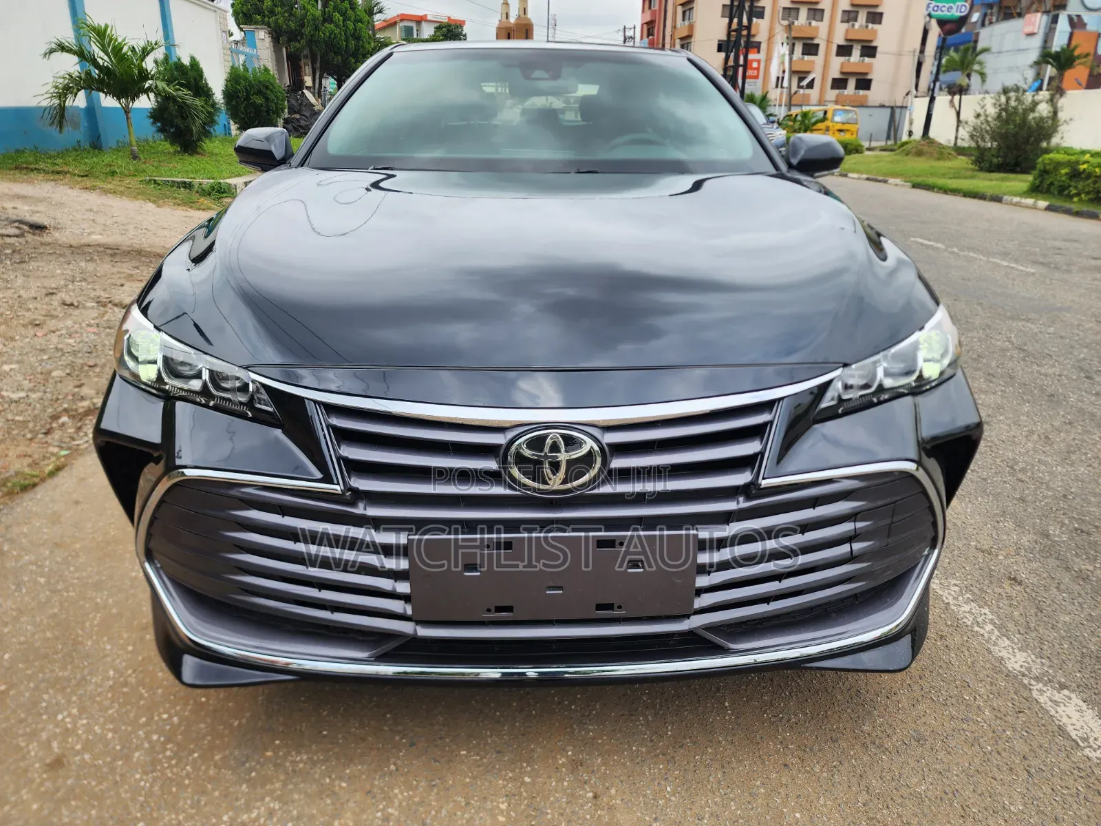 Toyota Avalon 2020 Black