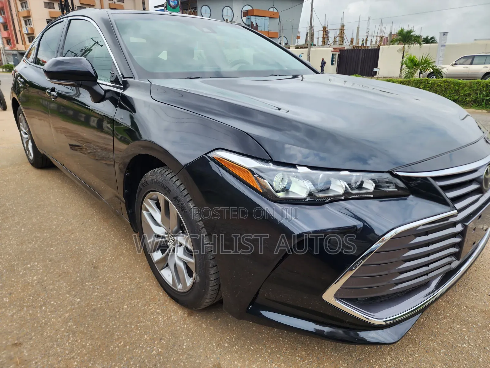 Toyota Avalon 2020 Black