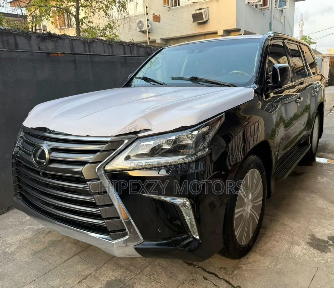 Lexus LX 570 (5 seats) AWD 2021 Black