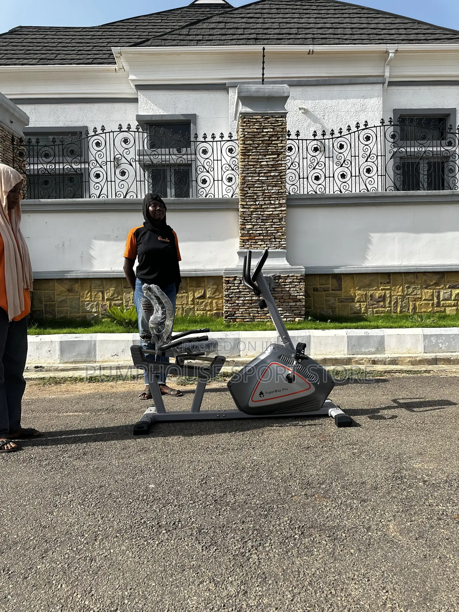 Free Skipping Rope With Recumbent Bike