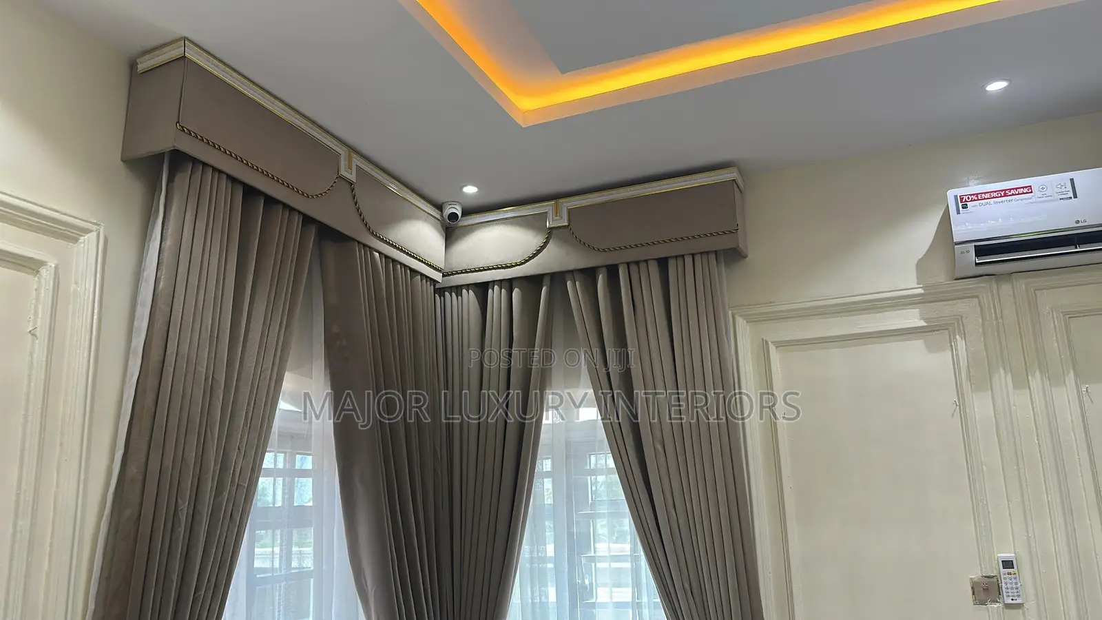 Premium Quality Curtains and Board Design