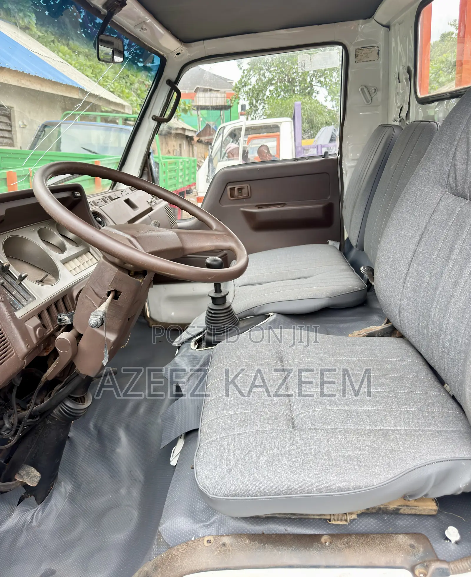 Toyota Dyna 200 Six Tyres 3rz Petrol Engine