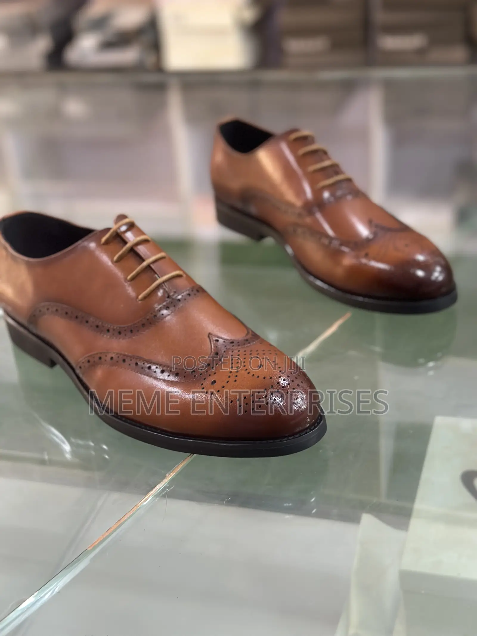 Cooperate Shoe