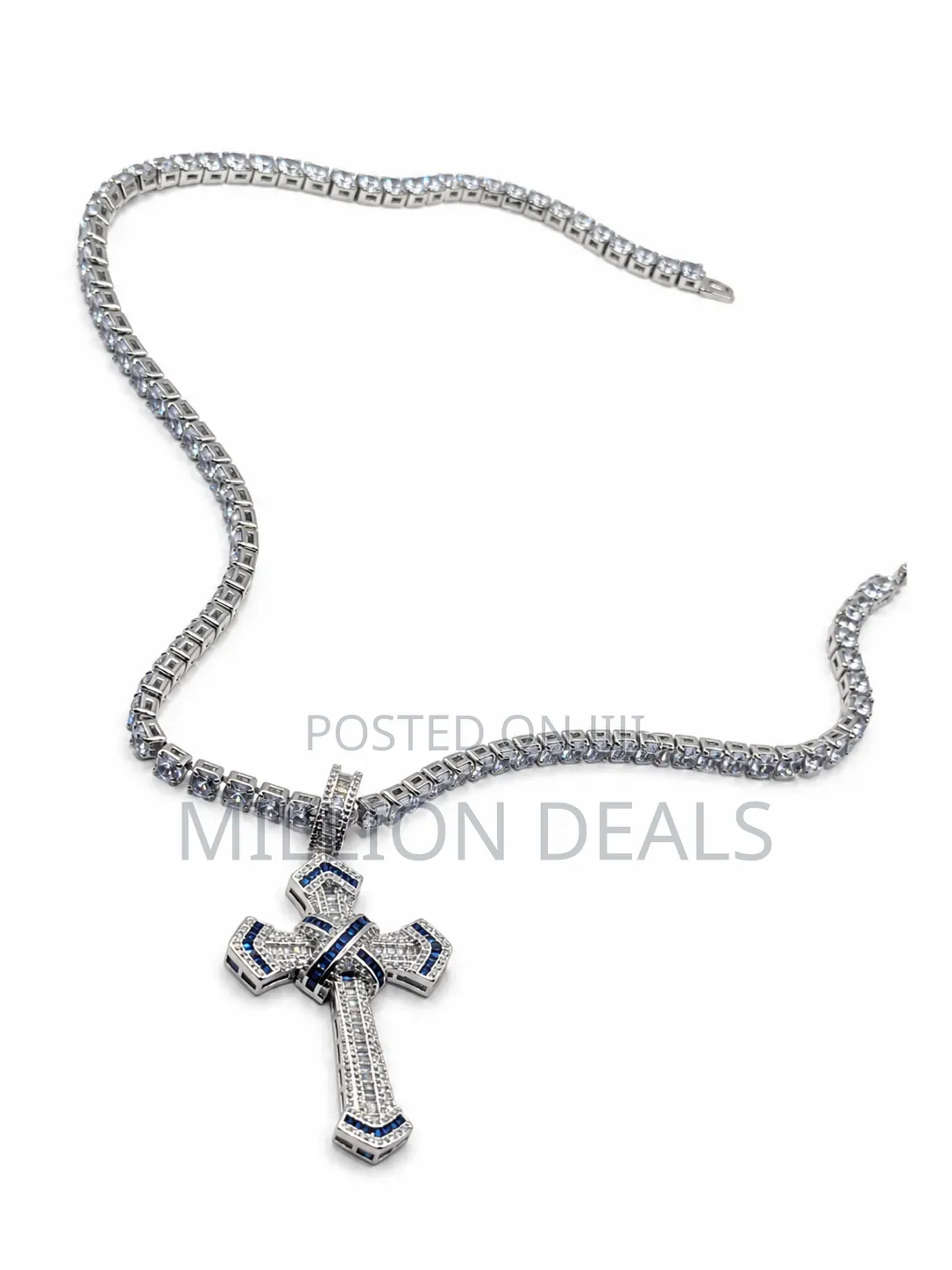 Cut Out Iced Men"S Silver Neckpiece With Pendant