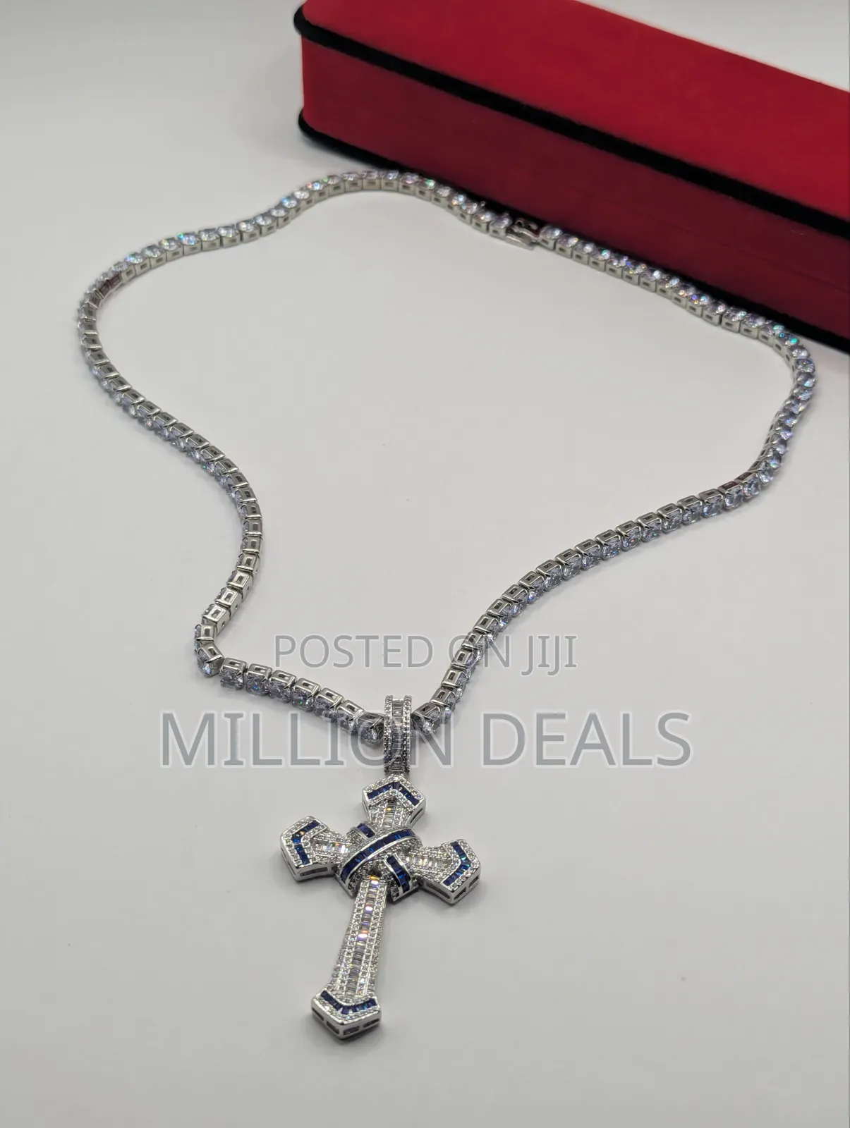 Cut Out Iced Men"S Silver Neckpiece With Pendant