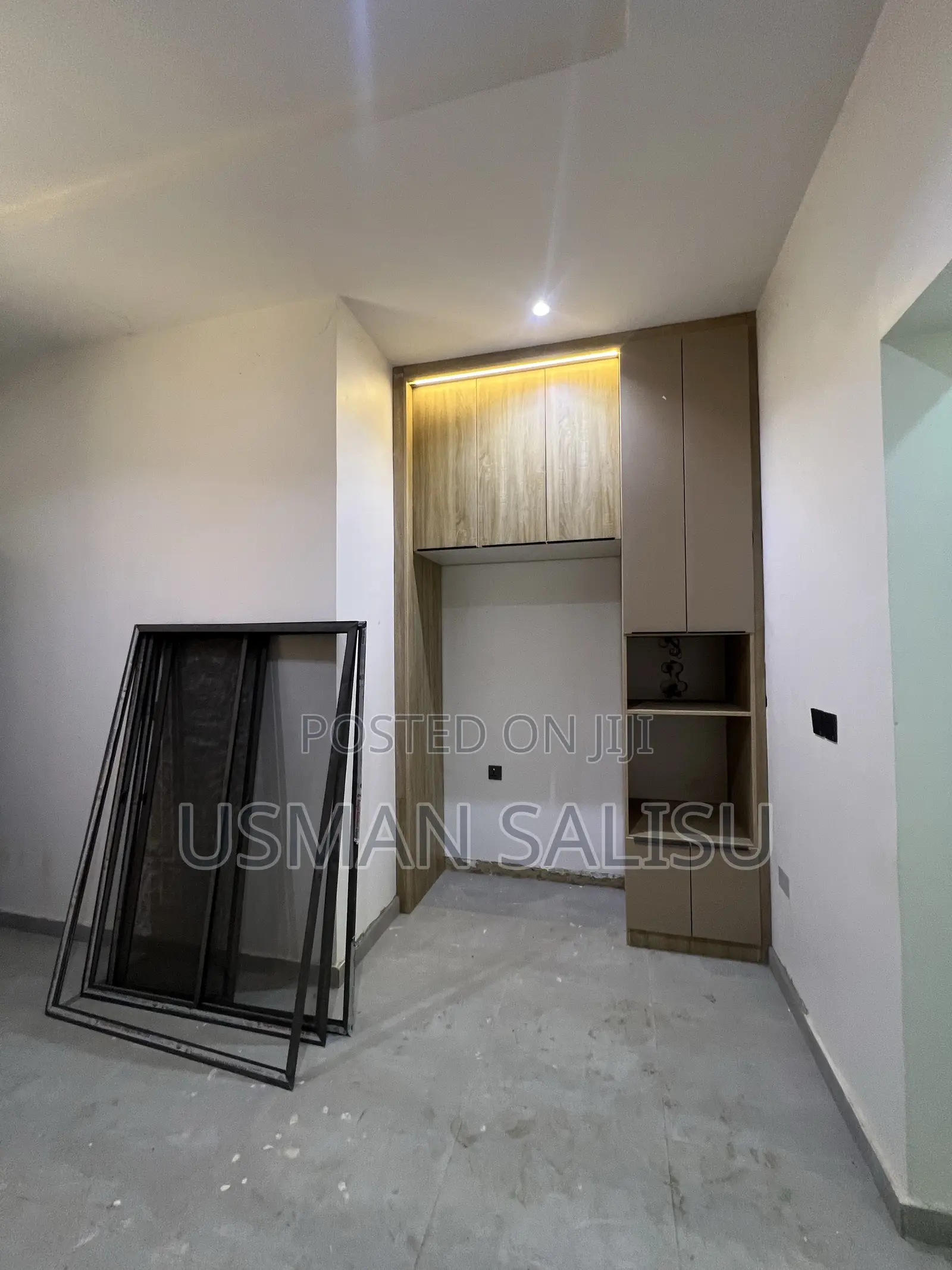 5bdrm Townhouse/Terrace in Life Camp for sale