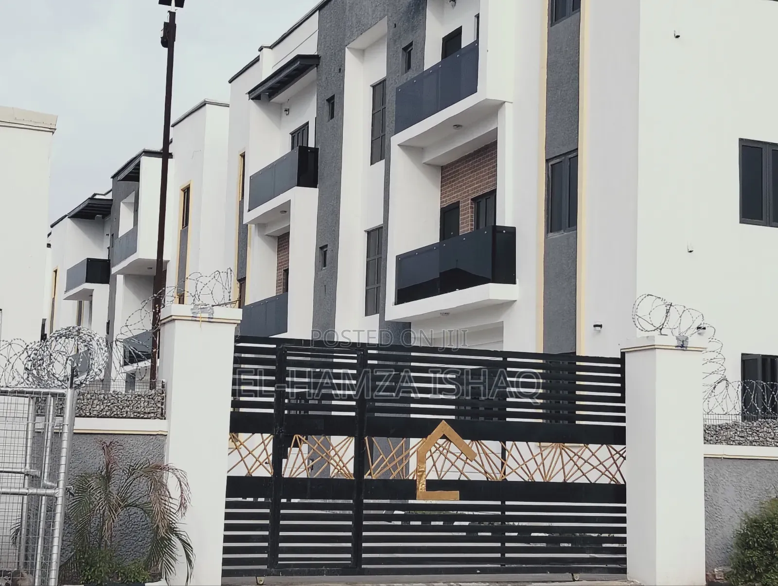 3bdrm Block of Flats in Aco Amac, Lugbe District for rent