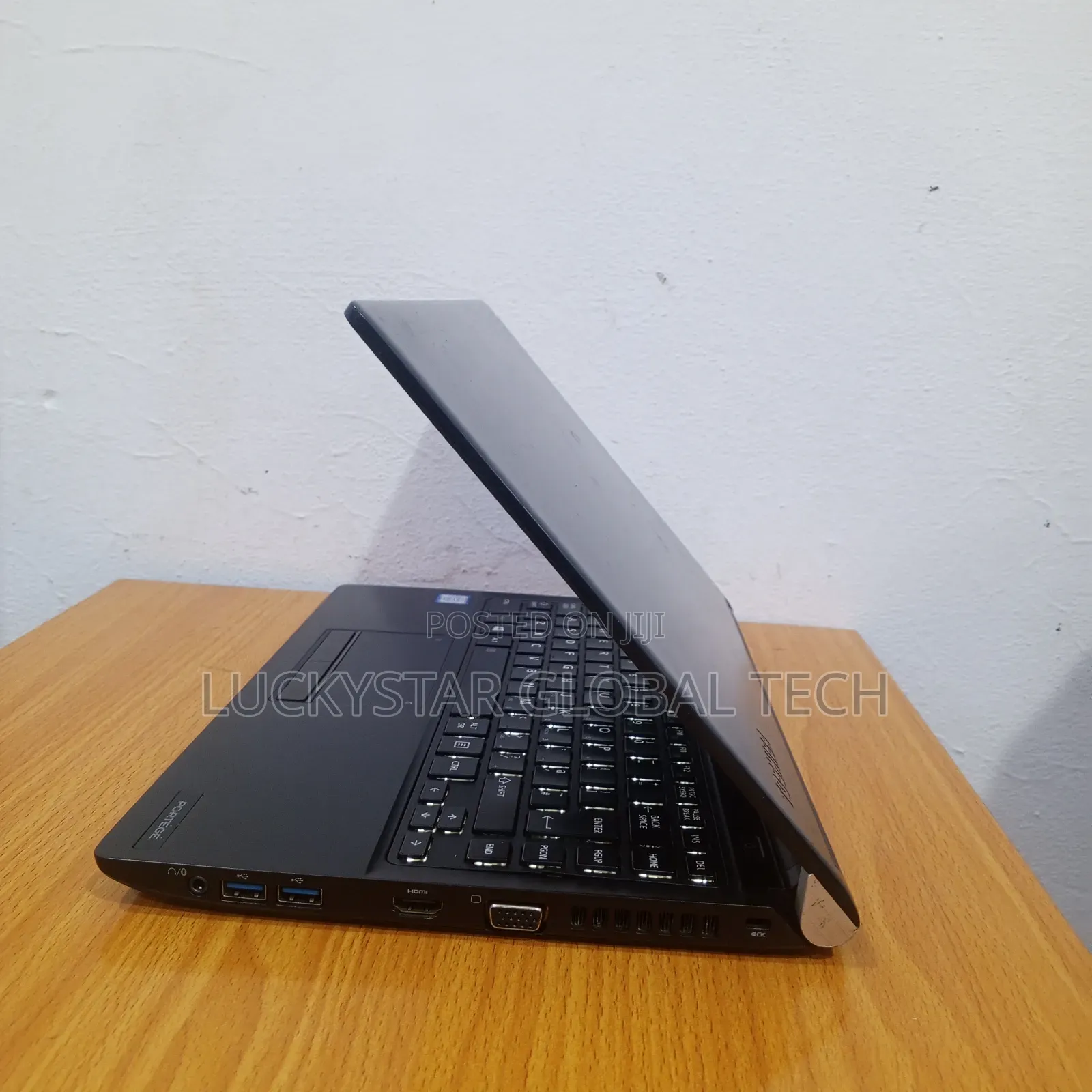 Laptop Toshiba Portege A30 8GB Intel Core i3 SSD 128GB