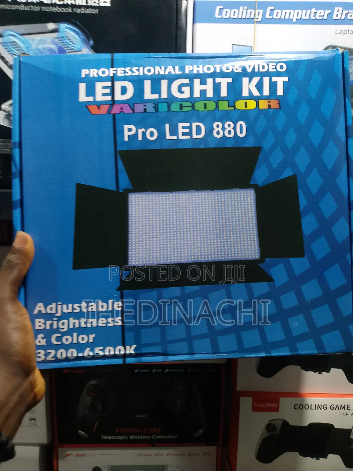Pro Led 880 Professional Video Light Kit With Free Stand Battery