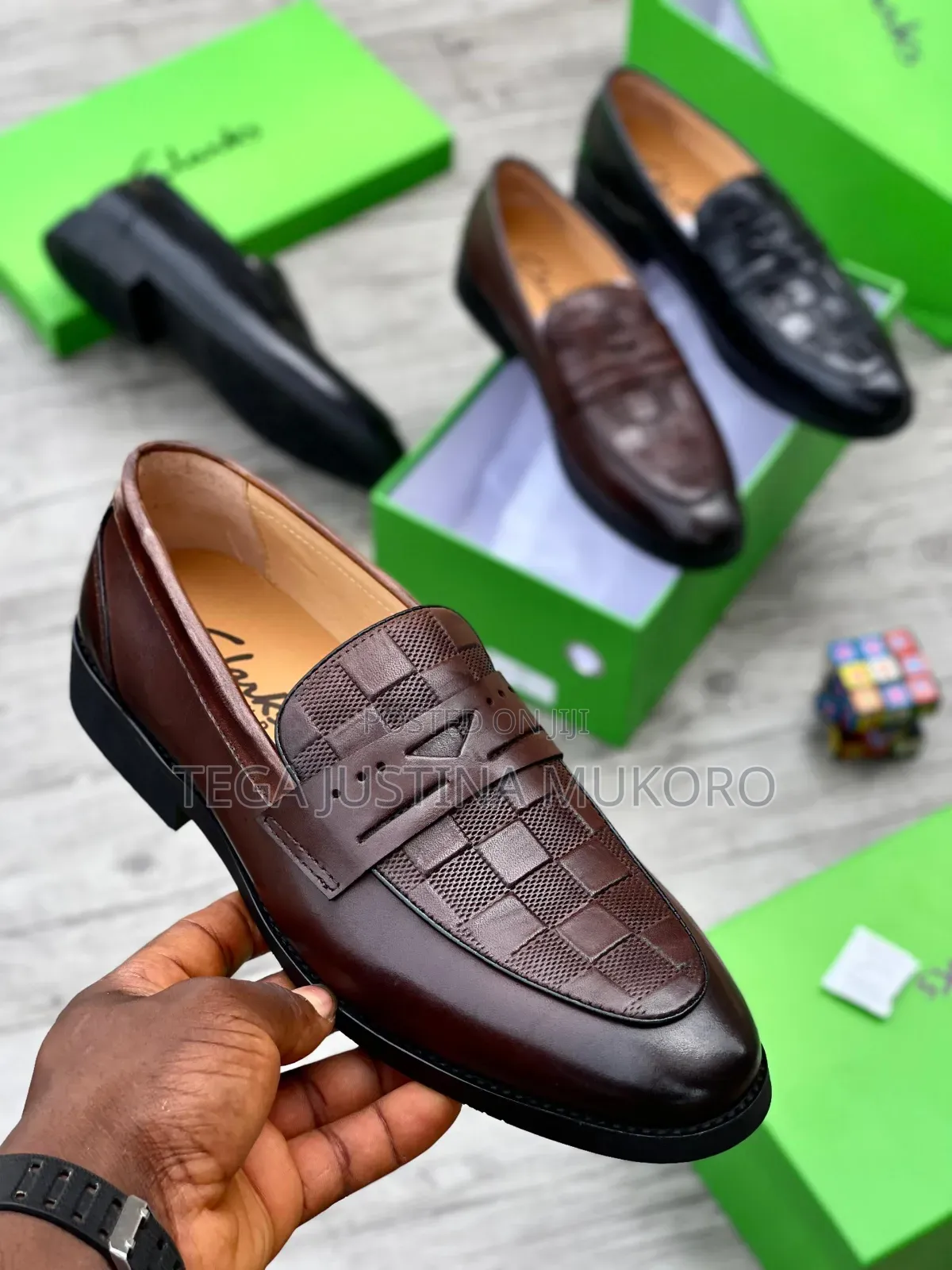 Luxury Clarks Men's Flat Shoes