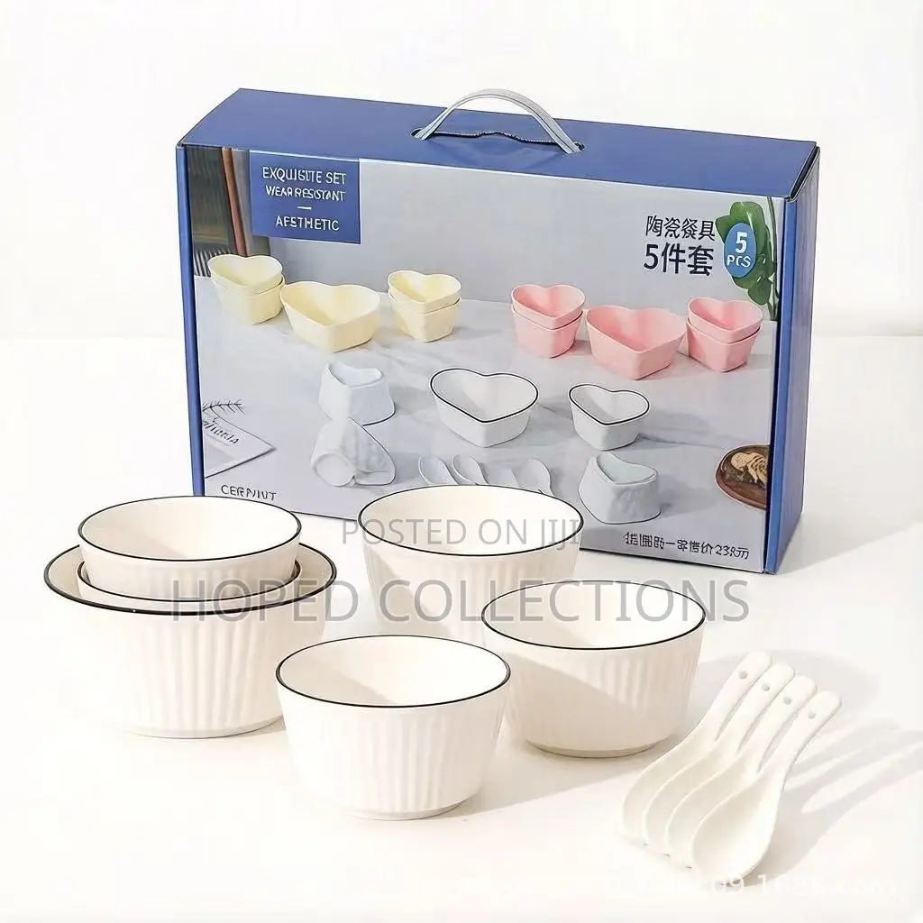 Shaped Ceramic Bowl Set