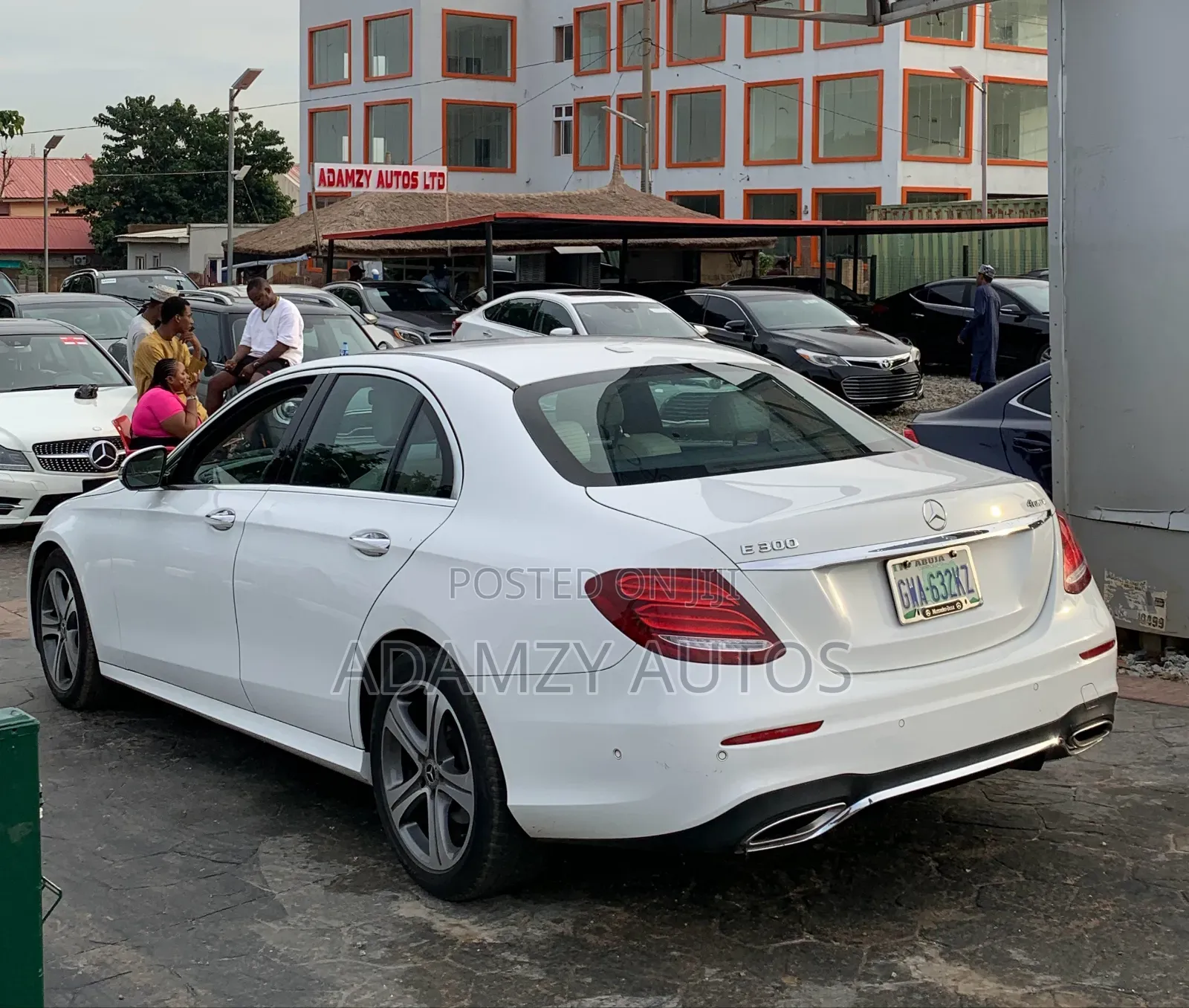 Mercedes-Benz E300 2017 White
