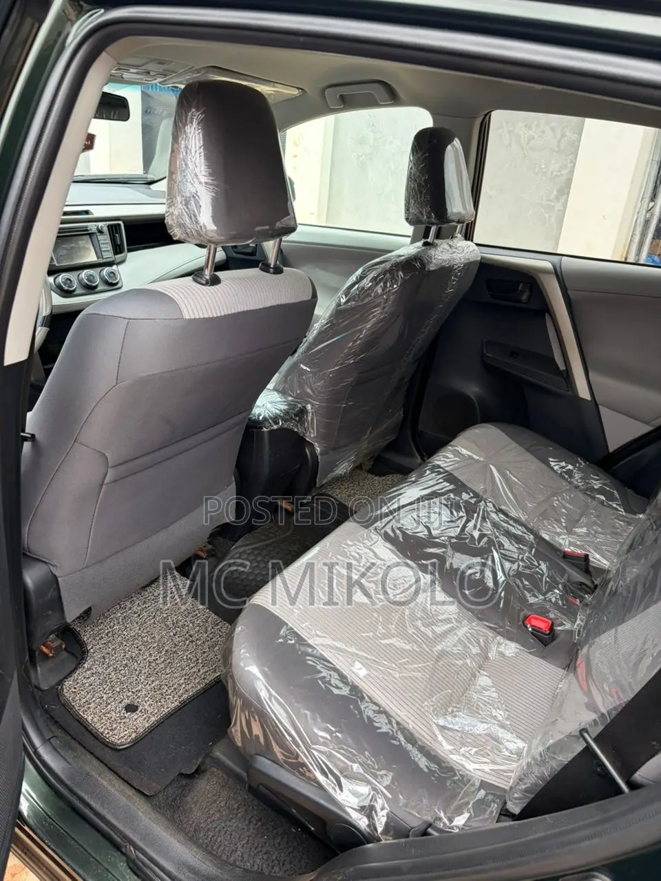 Toyota RAV4 LE 4dr SUV AWD (2.5L 4cyl 6A) 2015 Black