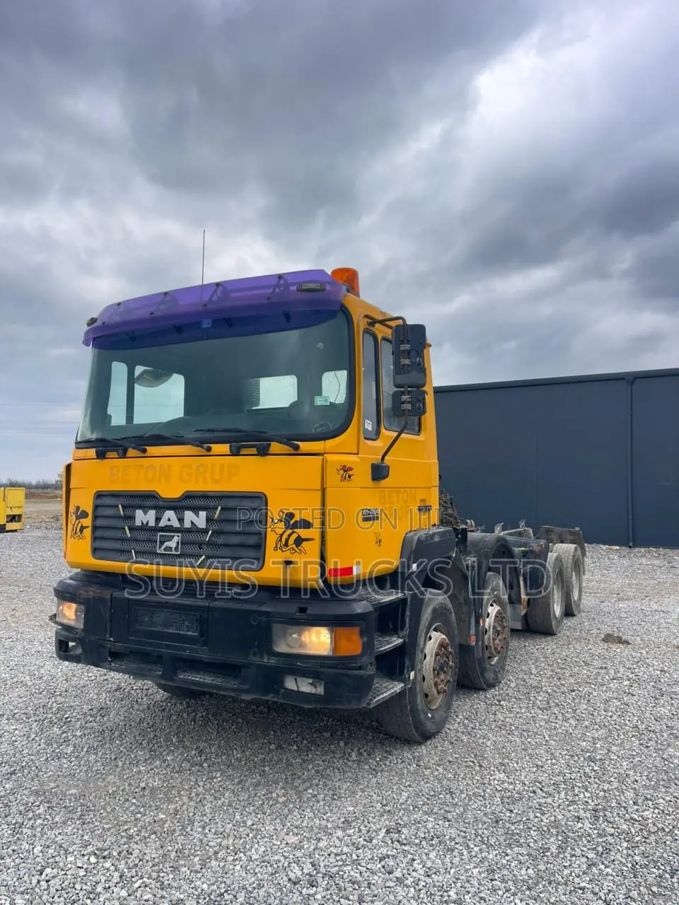 Man Diesel 8x4 12 Tyres Chassis